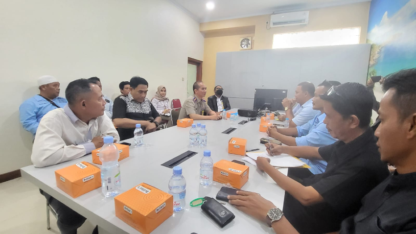 Petani di Blok Kina geruduk Kantor ATR/BPN Cibinong. Foto: Istimewa