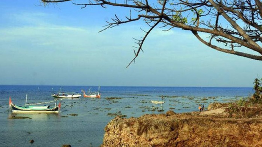 Pesona Gili Iyang, Sumenep, Jawa Timur. Foto: Istimewa